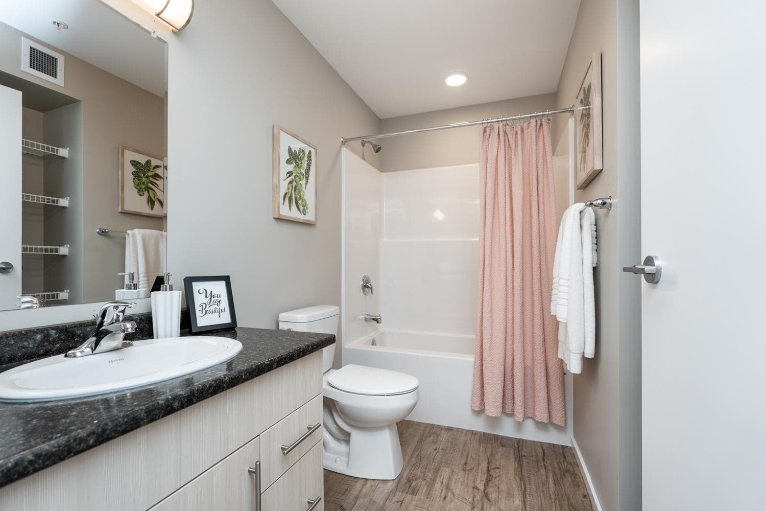 Highland Views Apartments — Three Bedroom Two Bath - Photo 10