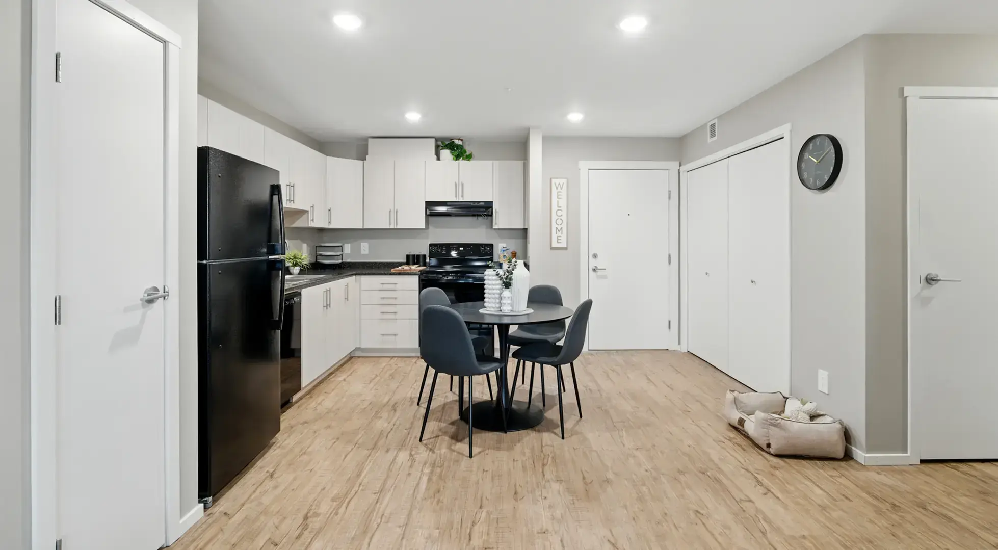 Kensington Court — Two Bedroom Two Bath - Photo 7
