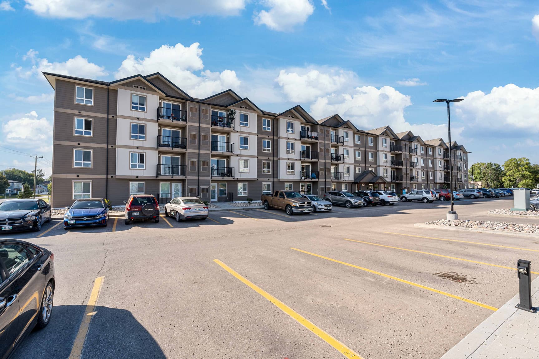 Dufferin Landing — One Bedroom One Bath - Photo 4
