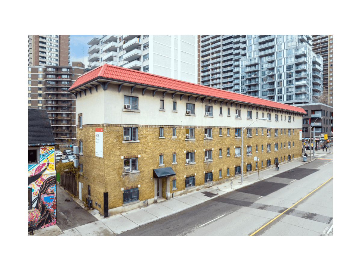 608 Church Street — Studio - Photo 12