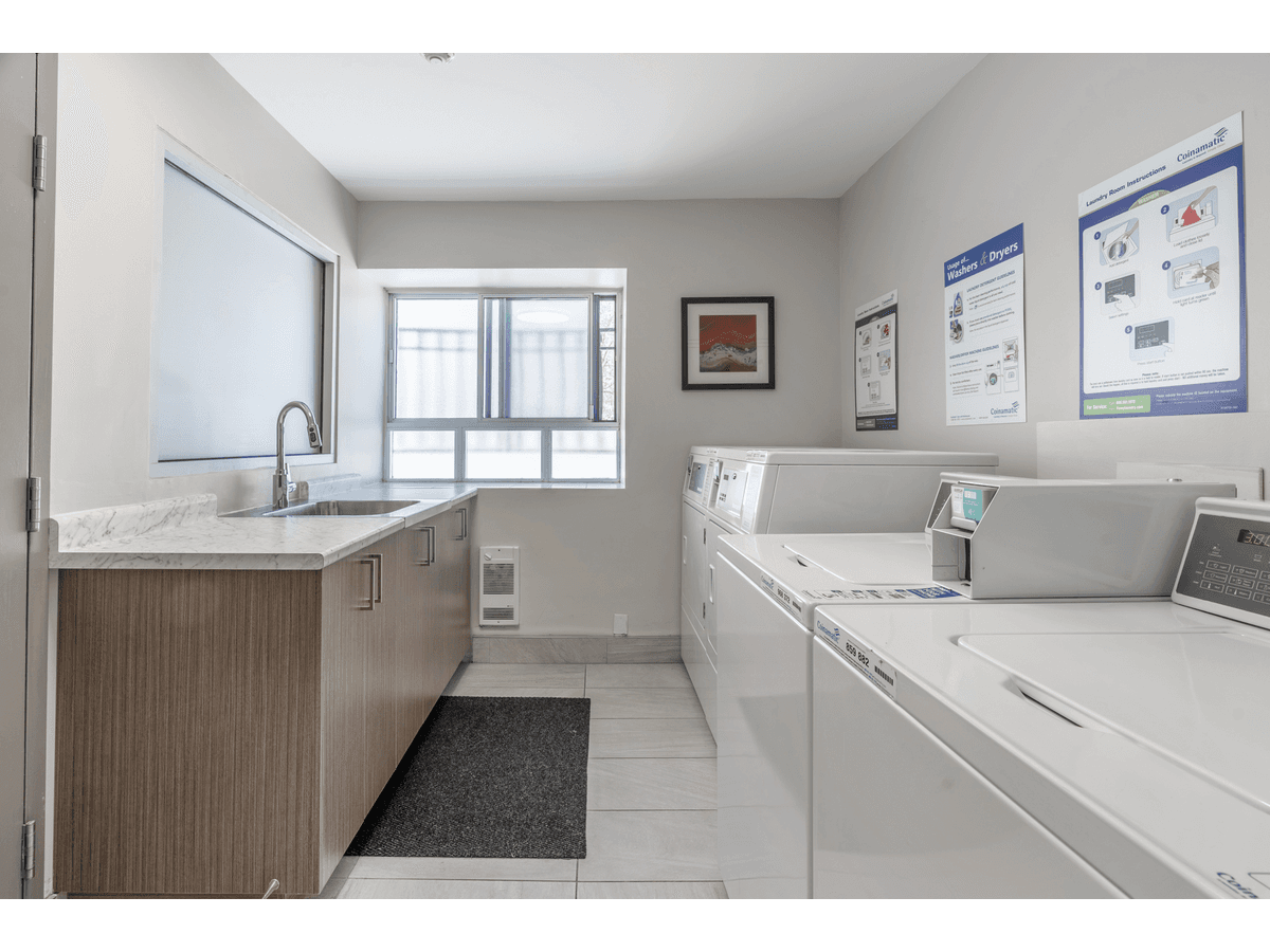 608 Church Street — Studio - Photo 10