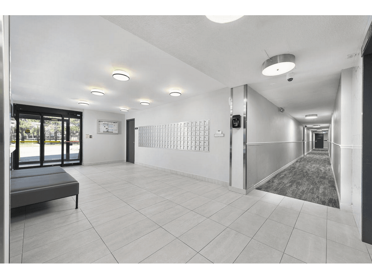 3045 Queen Frederica Drive — 2 BEDROOM - Photo 14