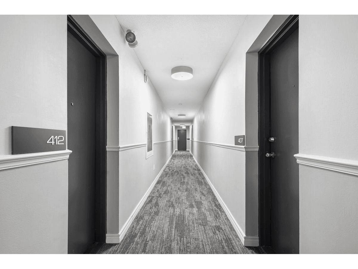3045 Queen Frederica Drive — 2 BEDROOM - Photo 23