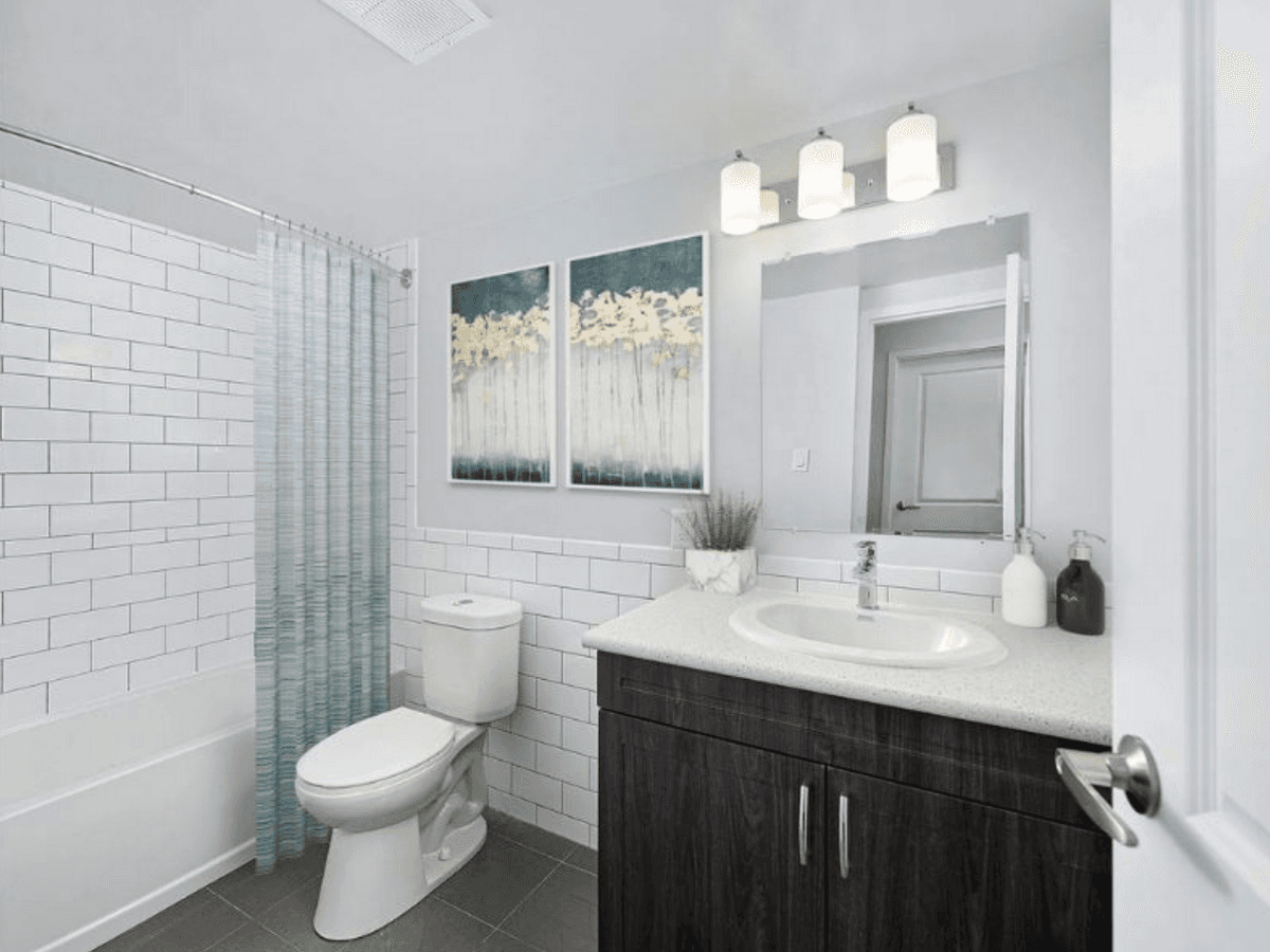 3045 Queen Frederica Drive — 2 BEDROOM - Photo 8