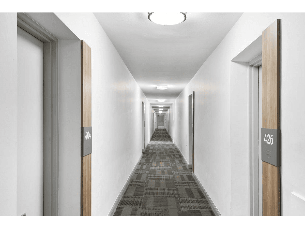 1450 Sheppard Avenue West — 1 BEDROOM - Photo 25