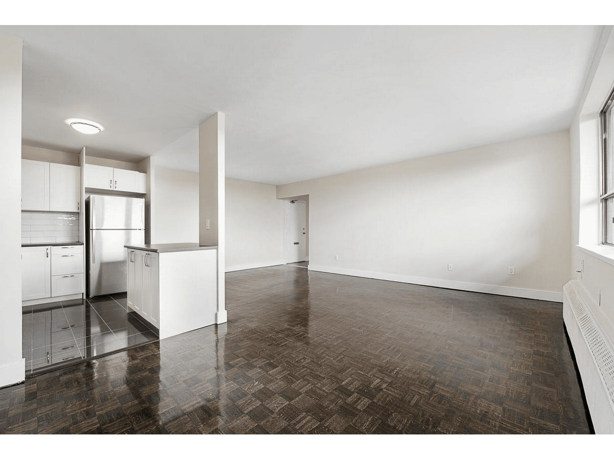 1450 Sheppard Avenue West — 1 BEDROOM - Photo 4