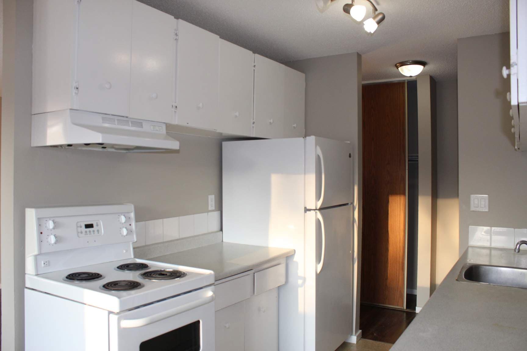 Huntsville Apartments — Bachelor - Photo 9