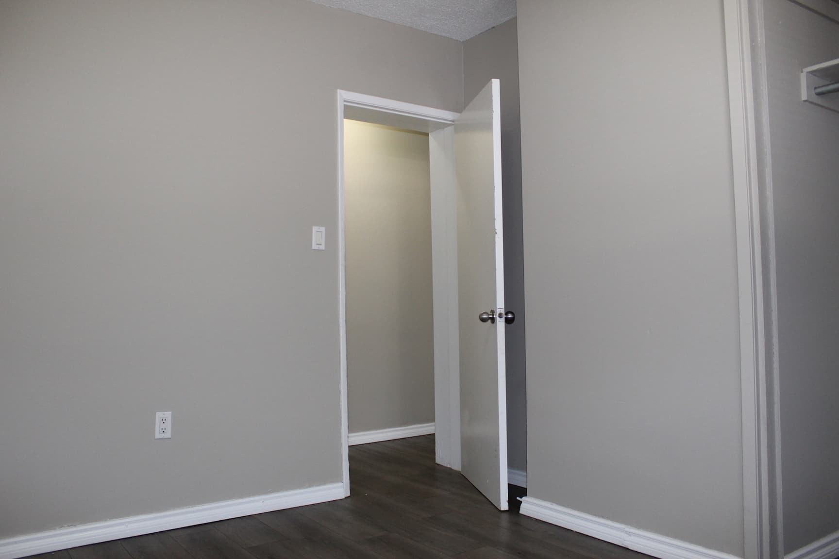 Laurentian Apartments — Bachelor - Photo 7