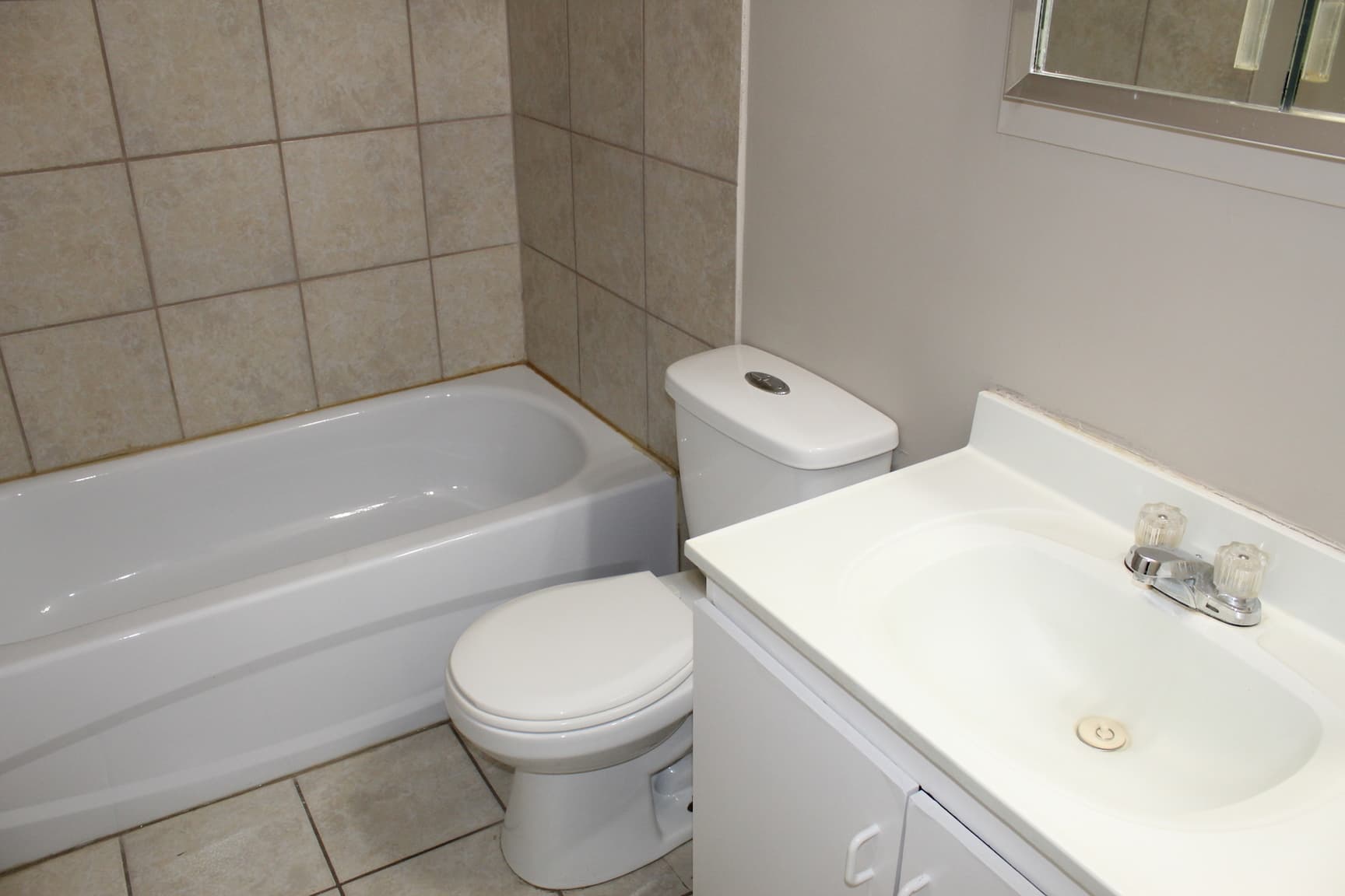 Cedar Grove — Bachelor - Photo 5