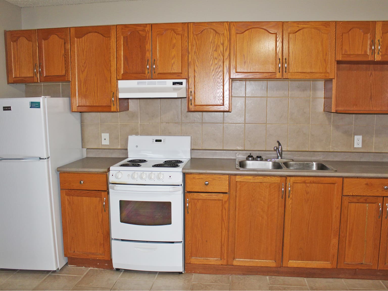 Whitehouse Apartments - Photo 3