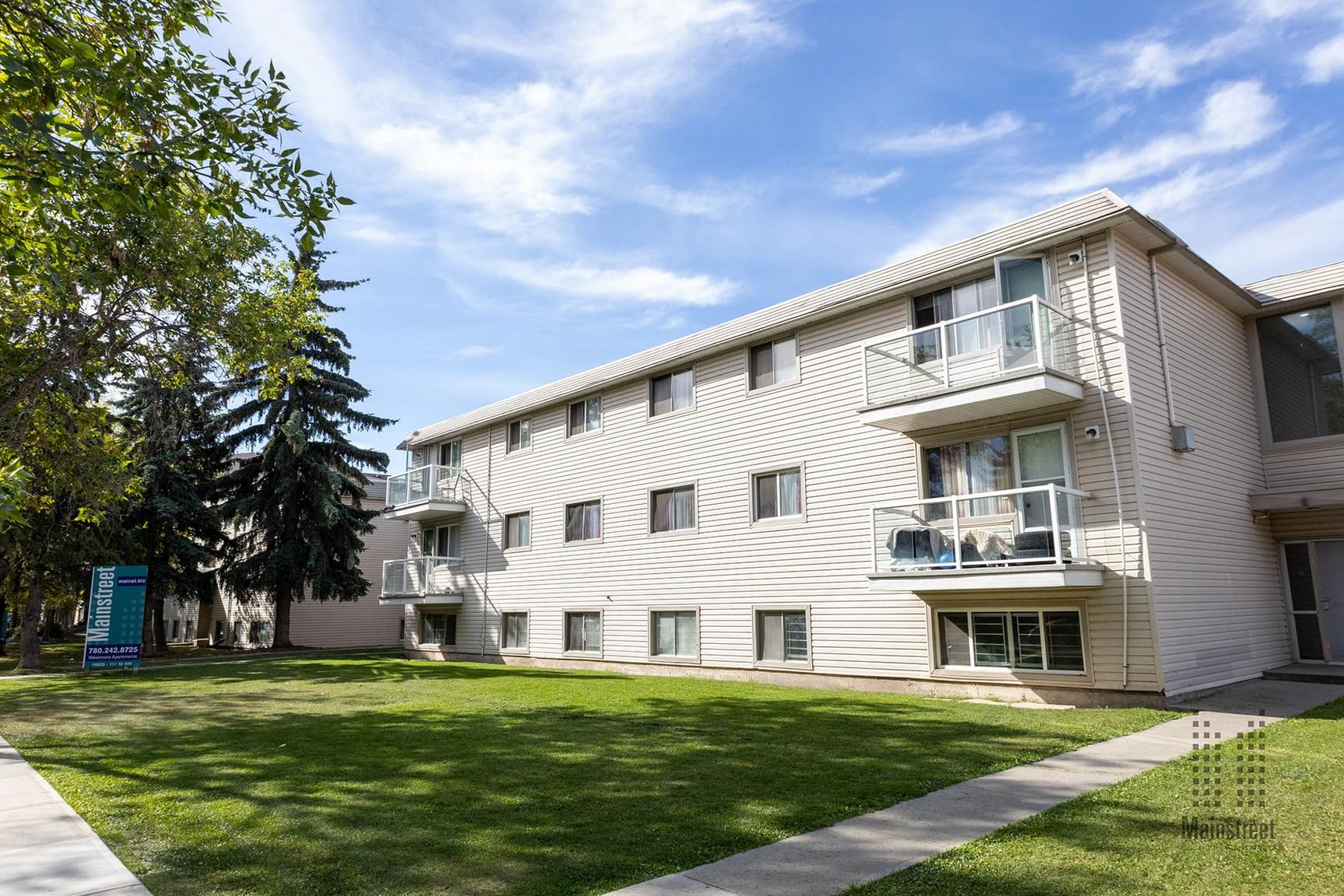 Westmore Apartments — 3 bedroom - Photo 1