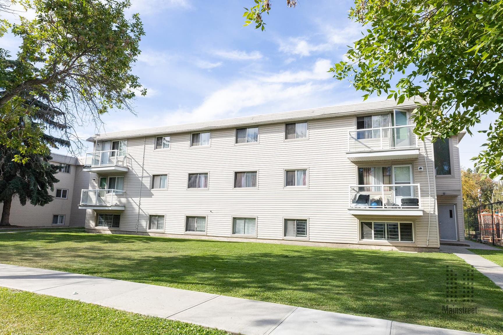 Westmore Apartments — 3 bedroom - Photo 7