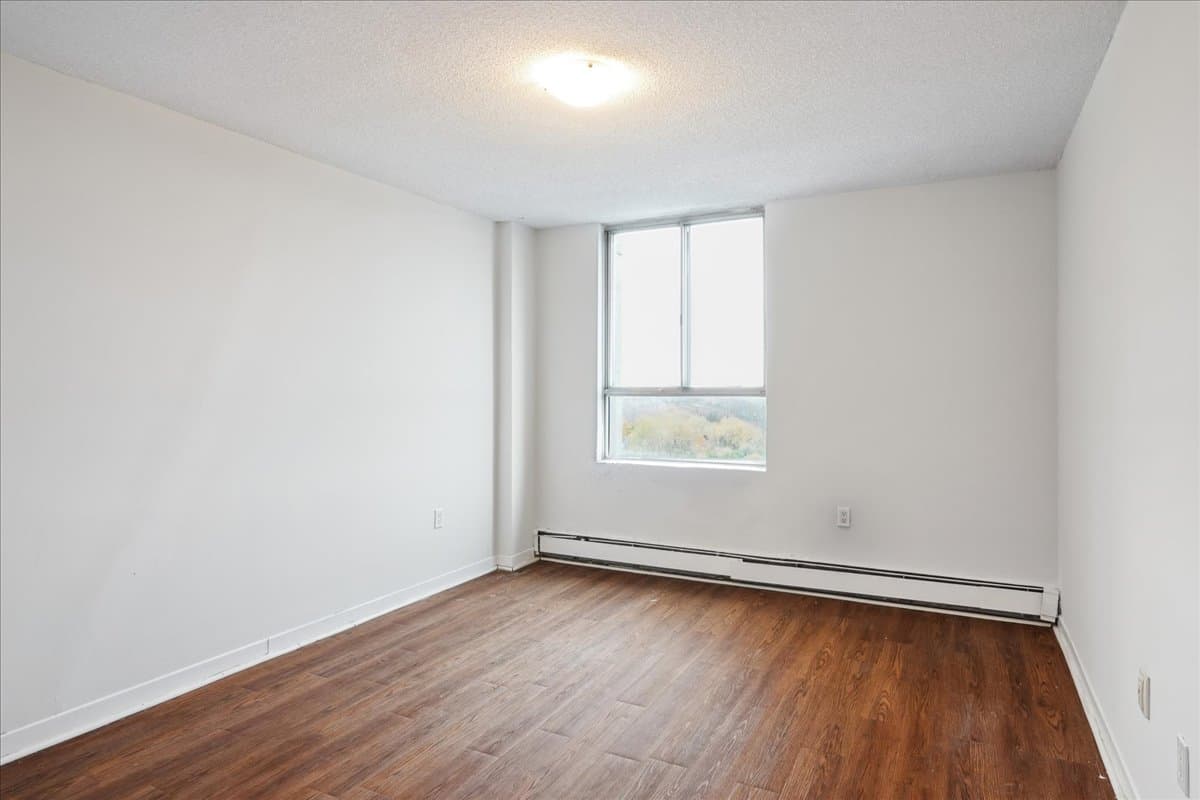 Highland Village — apartment/condo - Photo 11