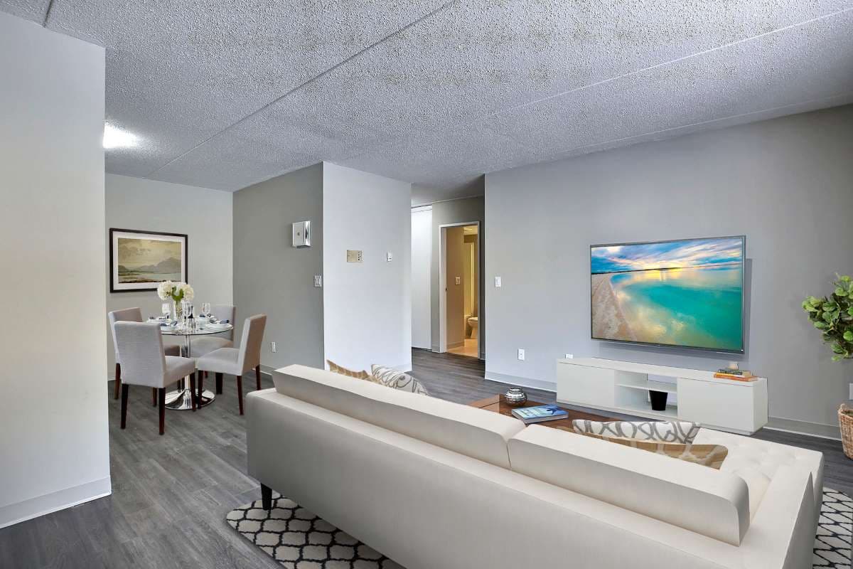Lewvan Village Apartments — apartment/condo - Photo 9