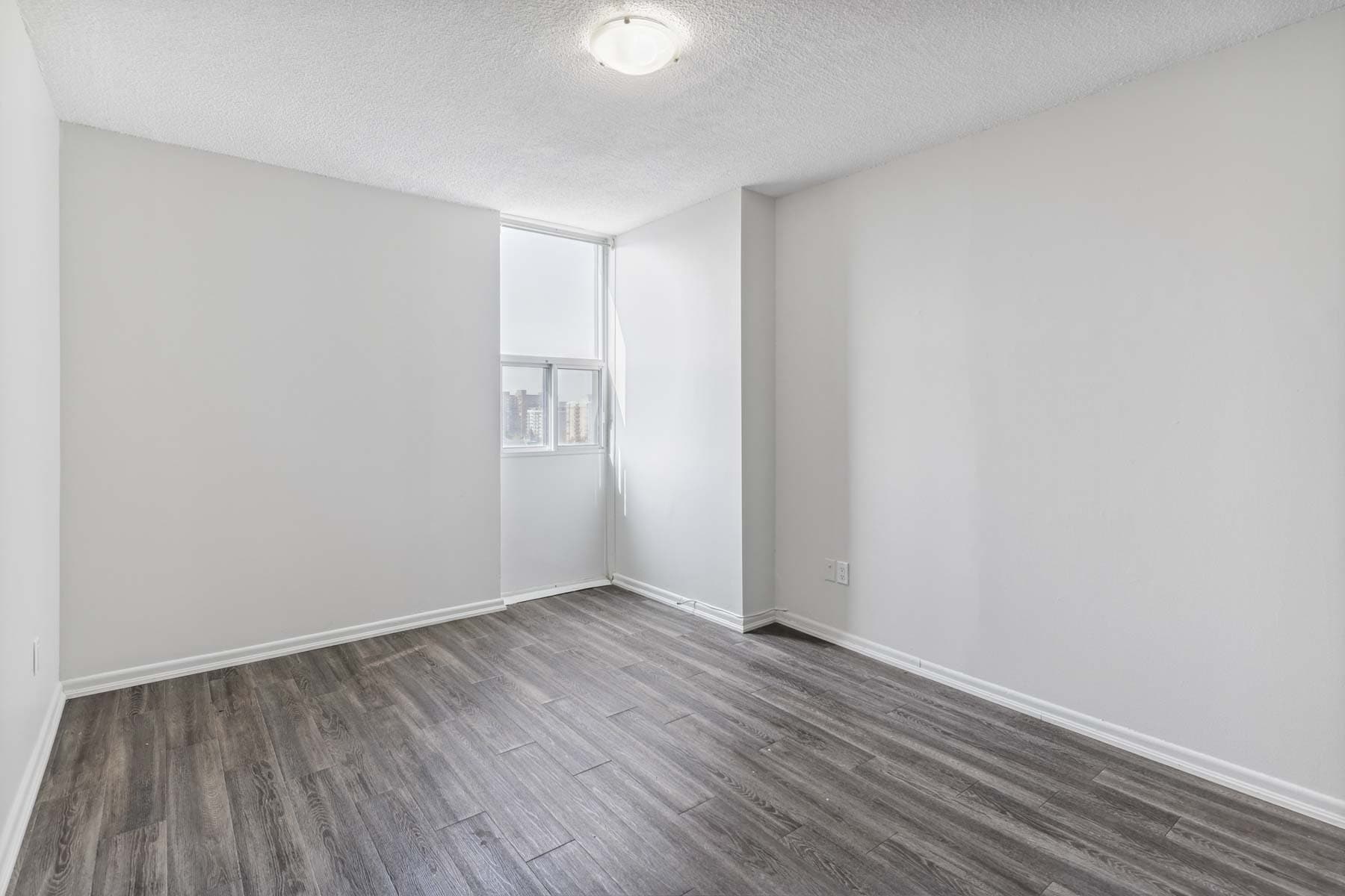 Park Victoria Apartments — apartment/condo - Photo 15