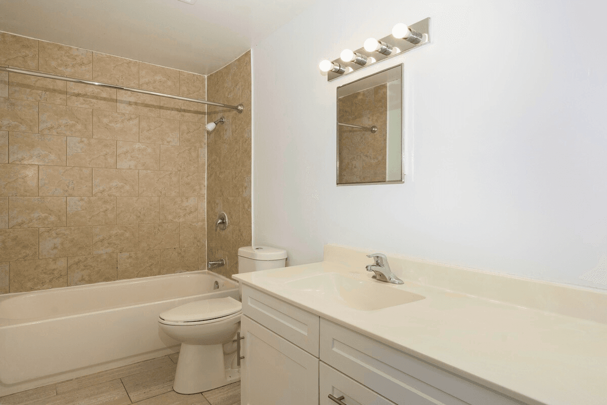 Blackacres Blvd Apartments - Photo 10