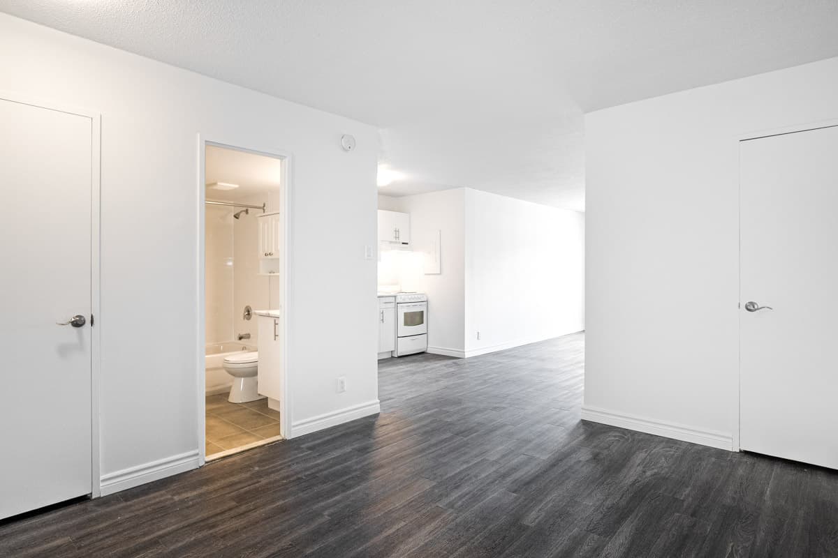 The Tadoussac Apartments - Photo 5