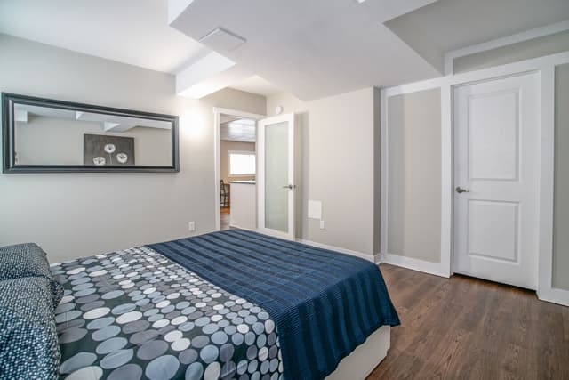Aldrin House — apartment/condo - Photo 11