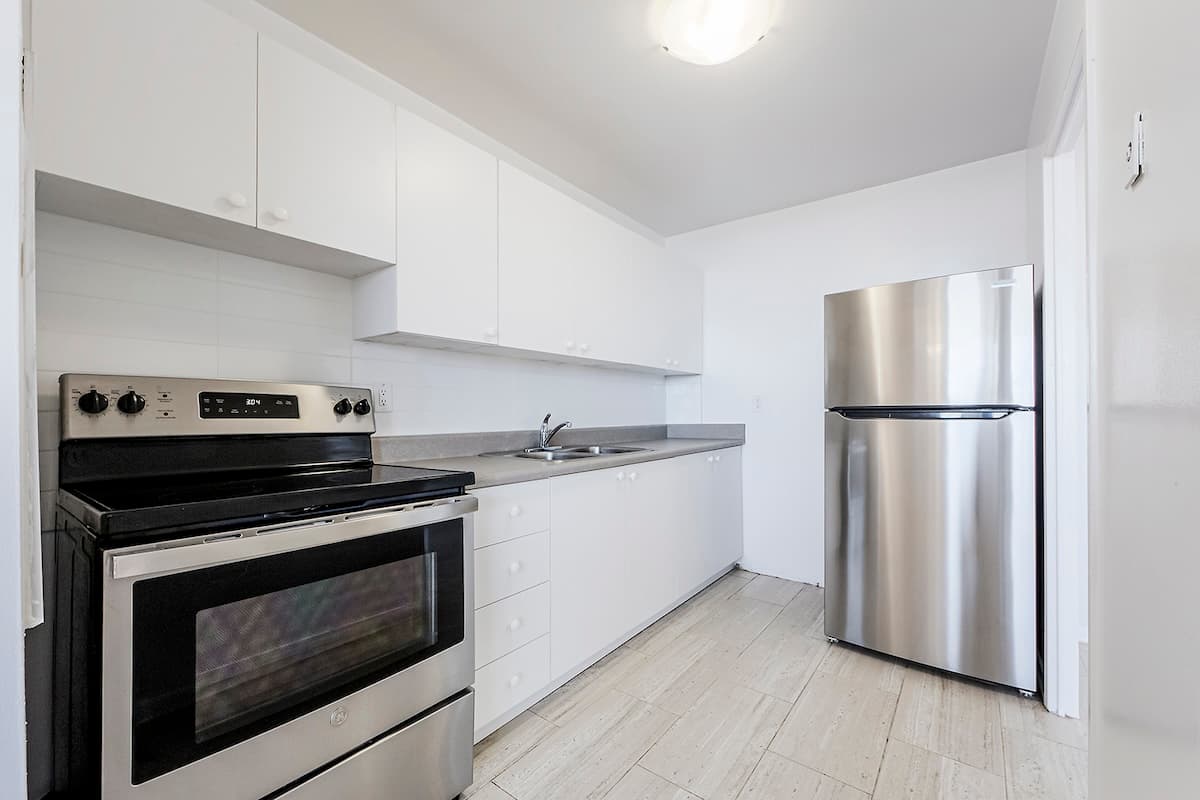 Scarborough Golf Apartments - Photo 10
