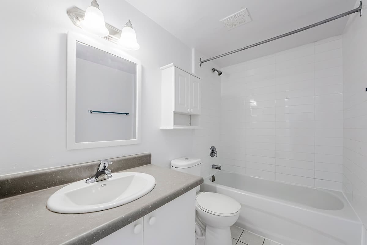 Scarborough Golf Apartments - Photo 11