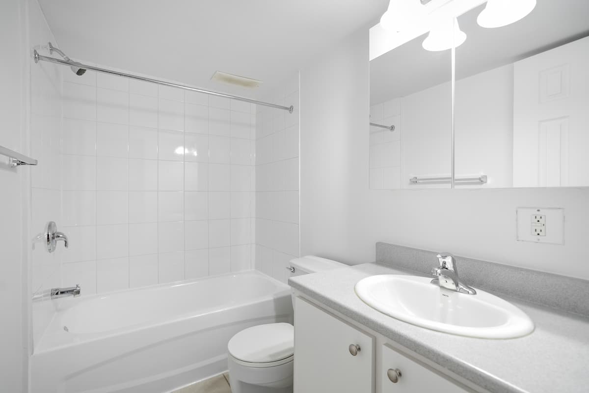 Bois-de-Boulogne Apartments - Photo 6