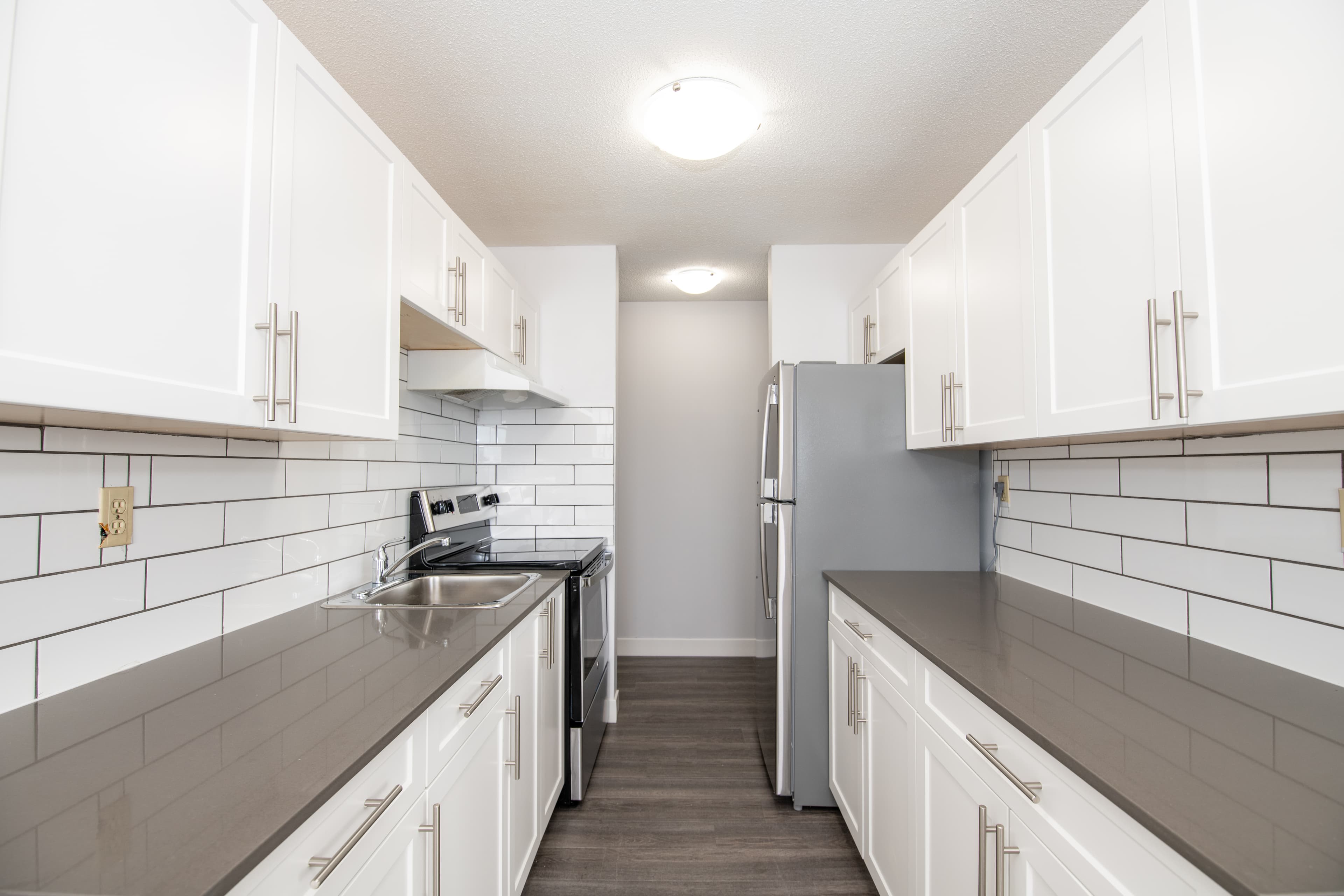 Don Quadra Apartments — apartment/condo - Photo 20