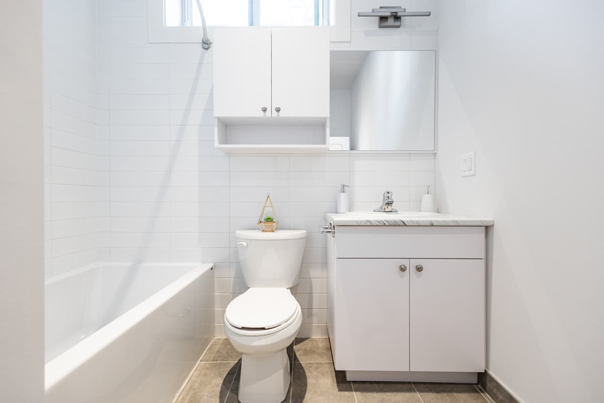 The Saguenay Apartments - Photo 10