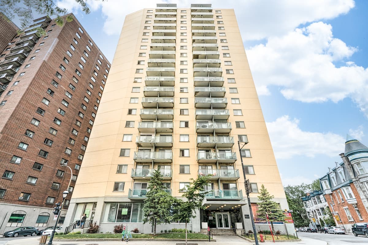 The Saguenay Apartments - Photo 2