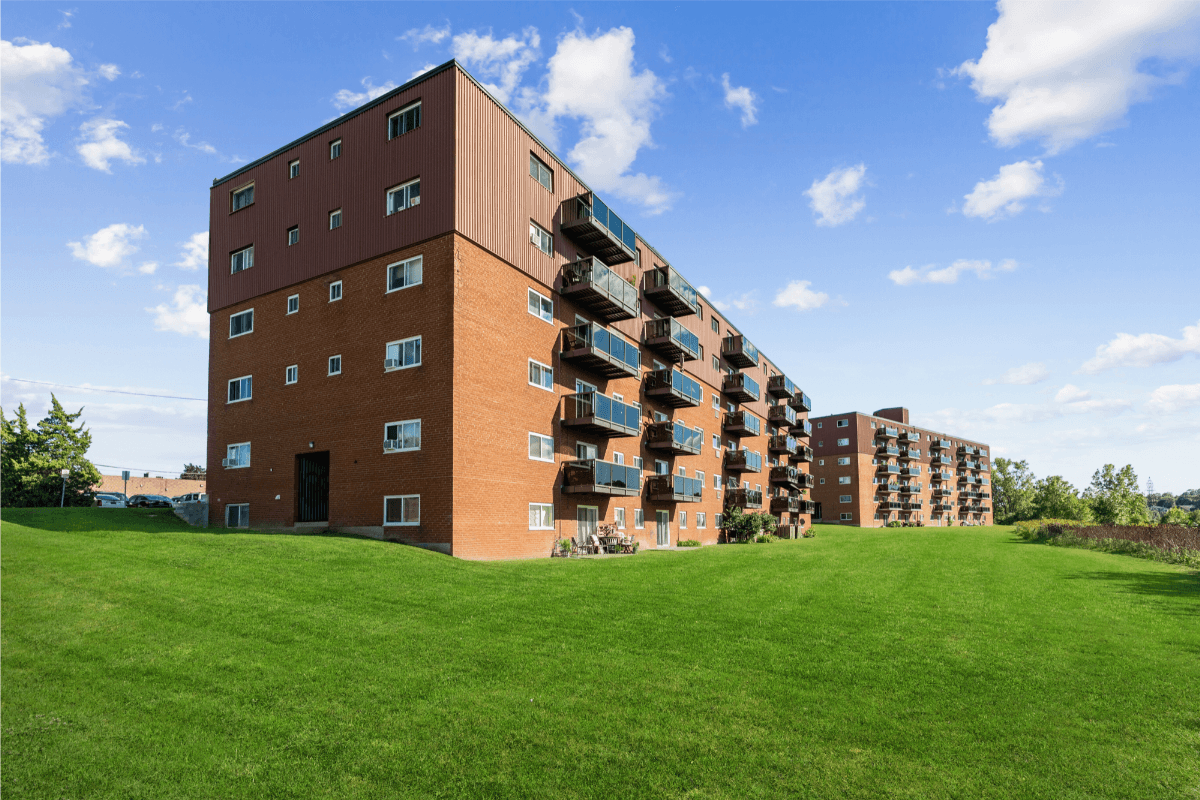 Frontenac Apartments — apartment/condo - Photo 15