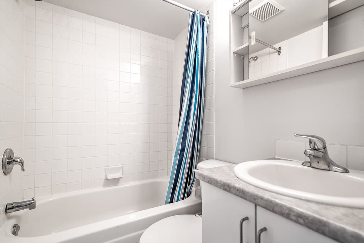 The Lorne Apartments — apartment/condo - Photo 9