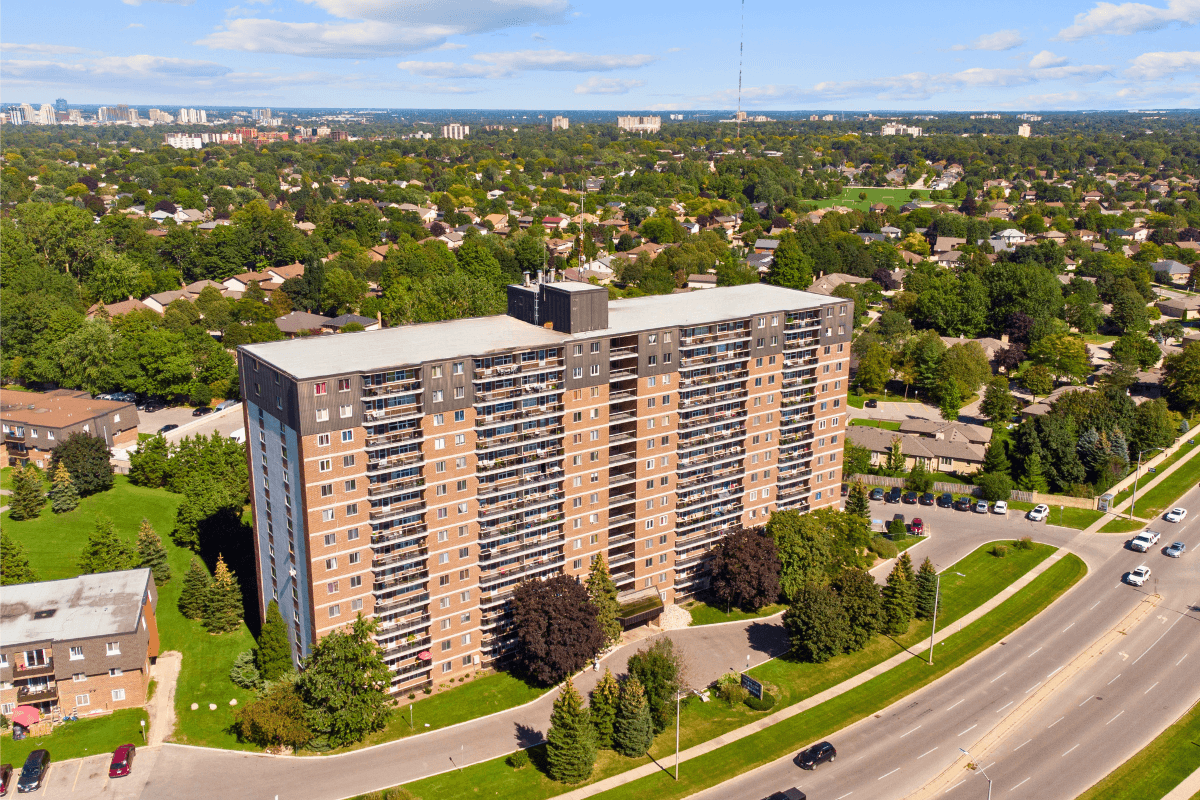 The Westmount — apartment/condo - Photo 4