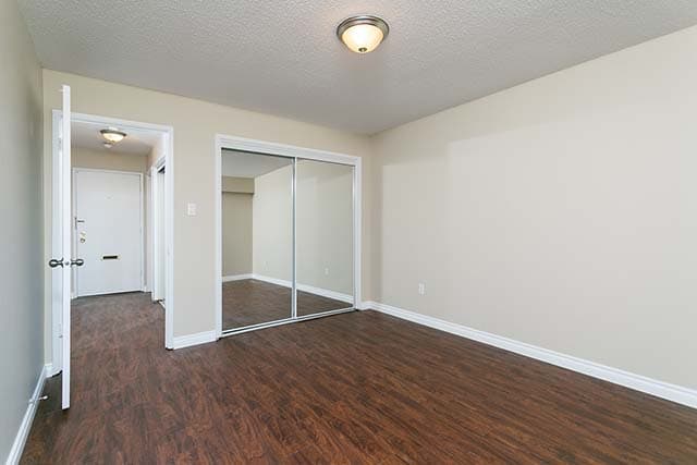 The Westport Apartments - Photo 9