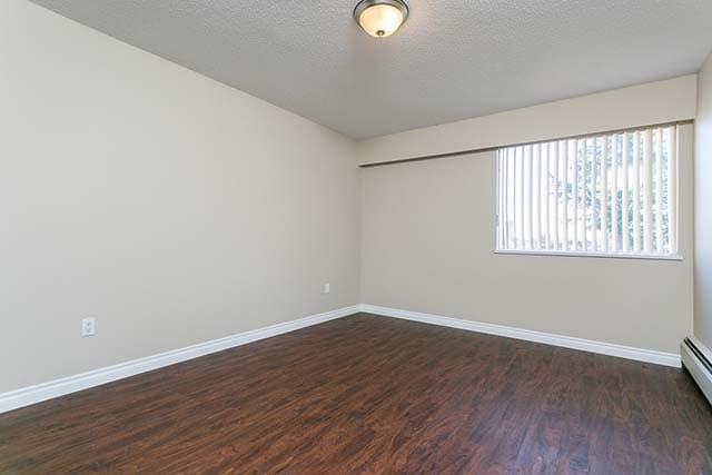 The Westport Apartments - Photo 8