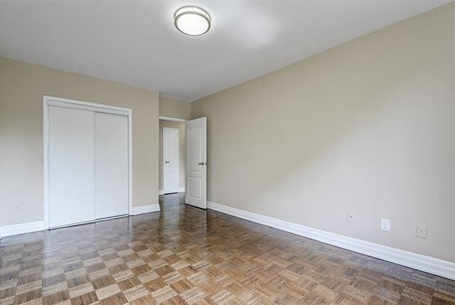 Shallmar Apartments - Photo 9