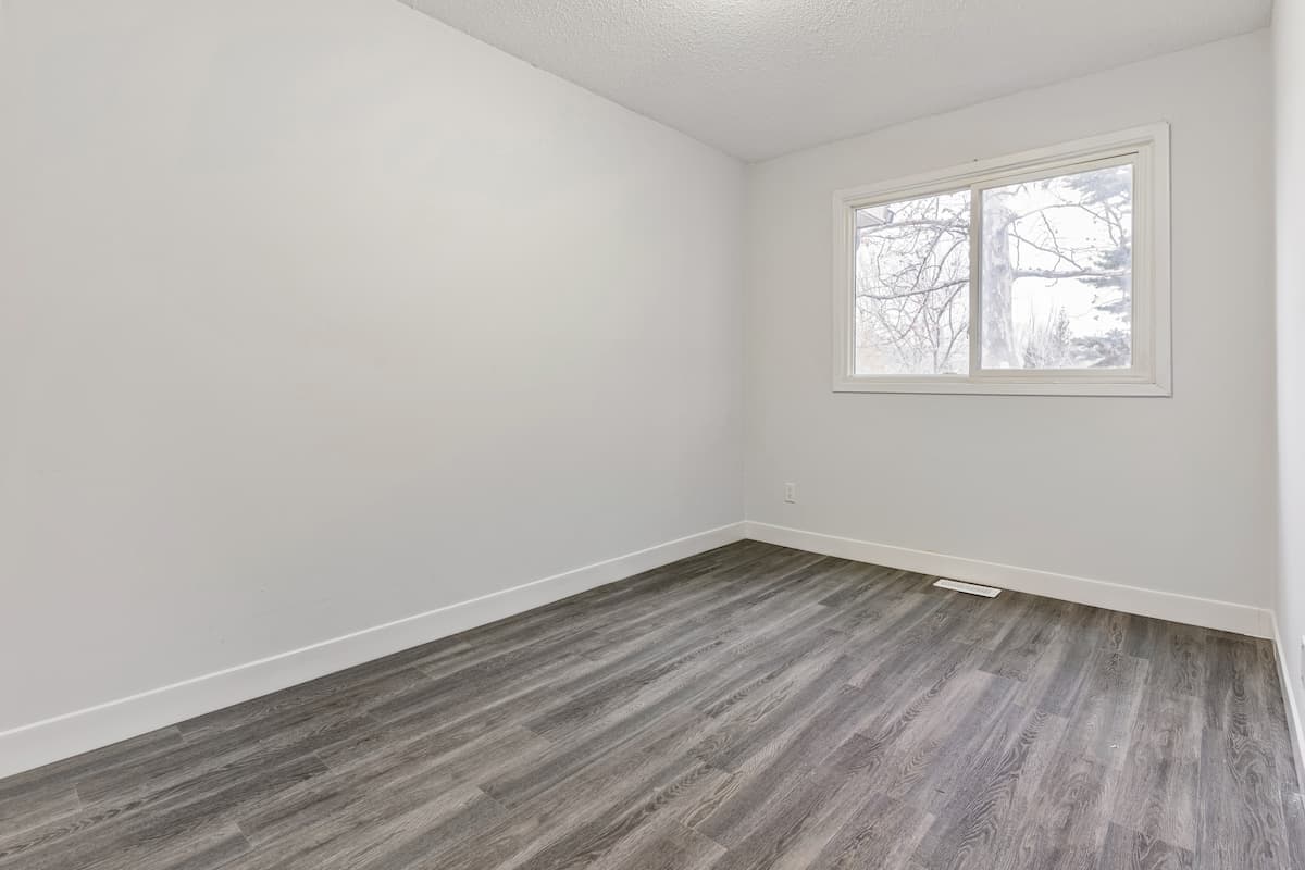 Pontiac Court Townhomes — apartment/condo - Photo 11