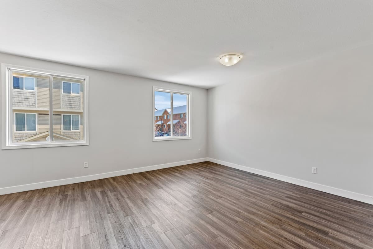 265 Lawrence Avenue Townhomes - Photo 10