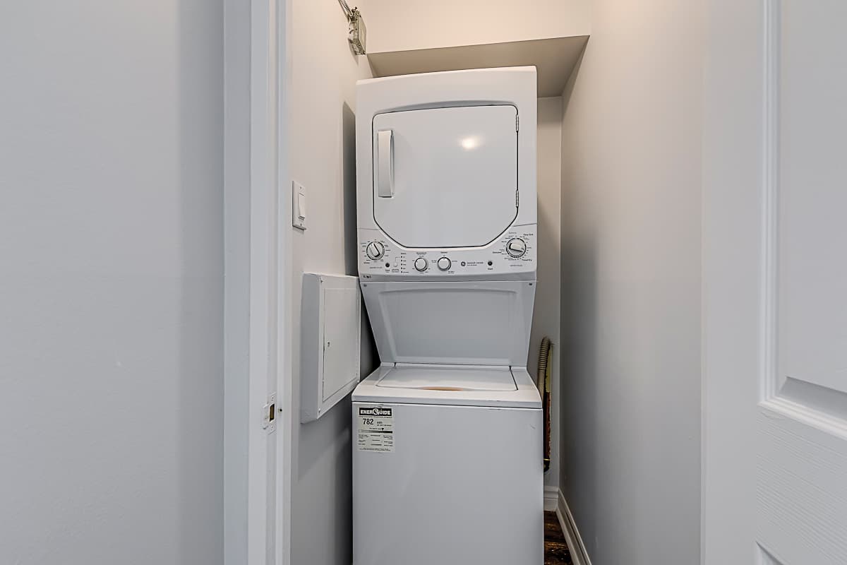 Sherobee Apartments — apartment/condo - Photo 14