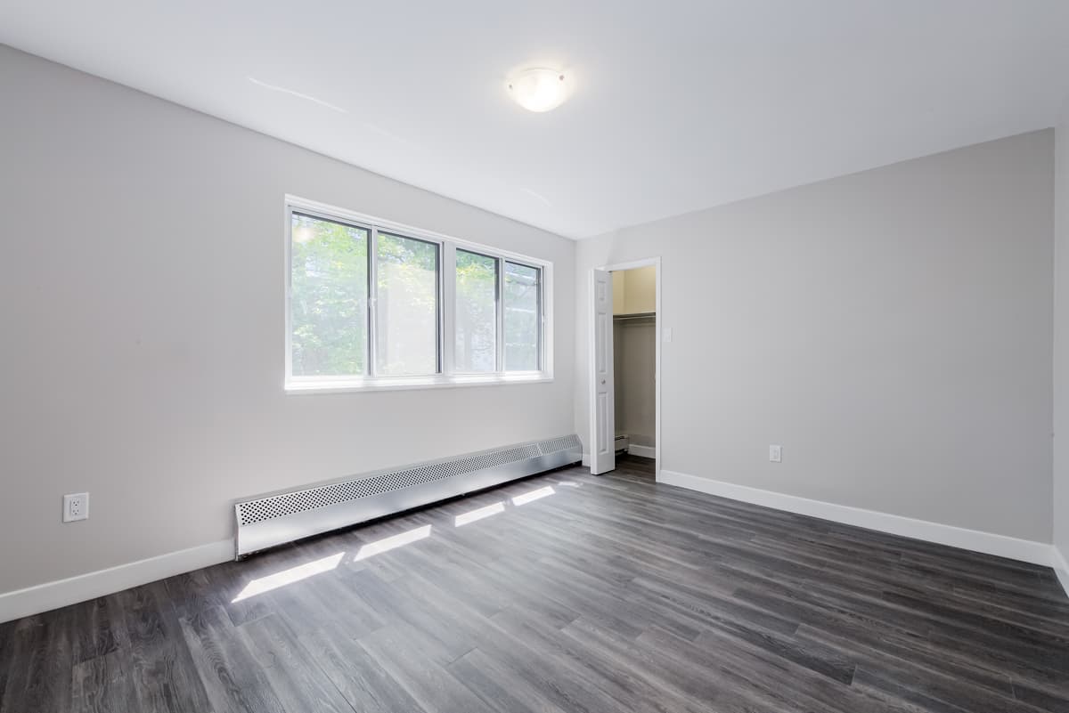 Eastmount Apartments — apartment/condo - Photo 19