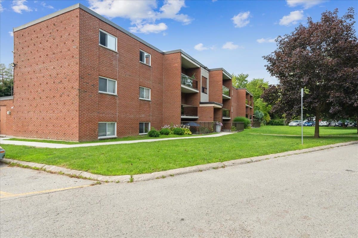 Blackacres Blvd Apartments - Photo 7