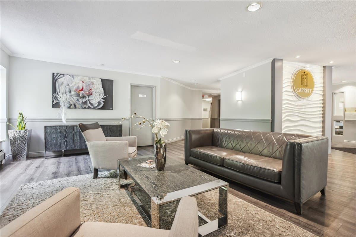 Lord Nelson Apartments — apartment/condo - Photo 7