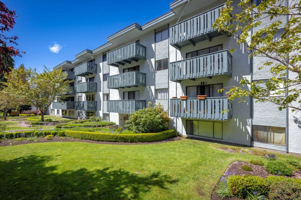 Terrace Green — apartment/condo - Photo 3