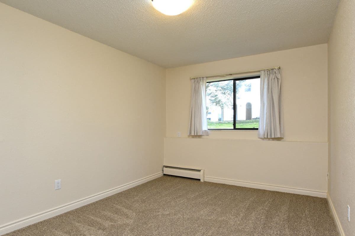 Terrace Green — apartment/condo - Photo 7