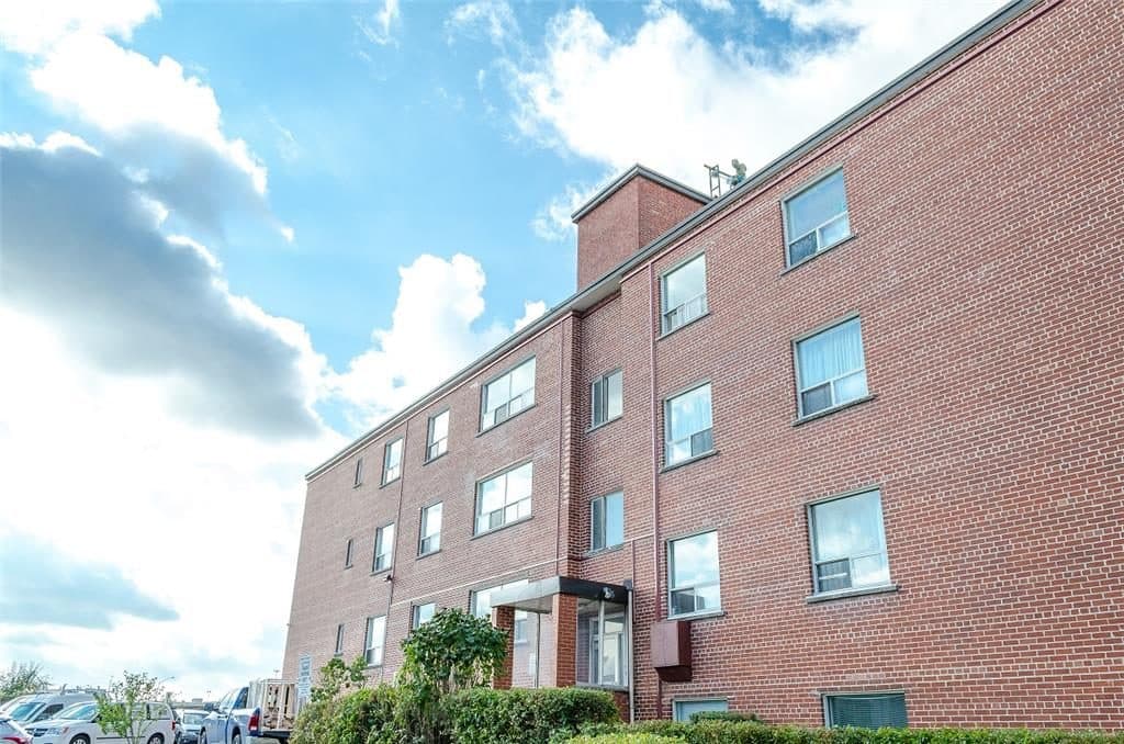 Craigton Drive Apartments — 1 Bedroom - Photo 5