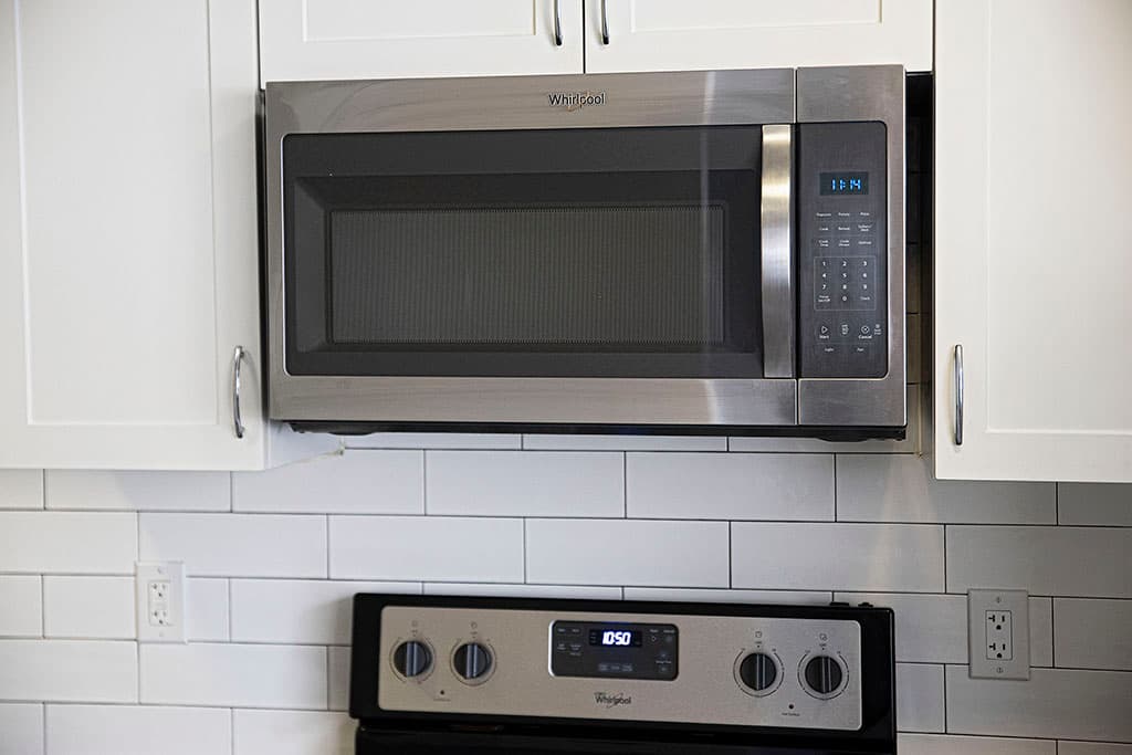 Craigton Drive Apartments — Golden Mile 2 Bedrooms - Photo 12