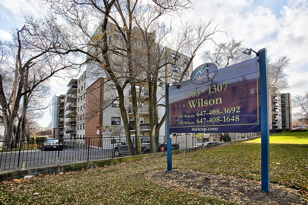 Lu Ray Apartments — 3 Bedroom - Photo 8