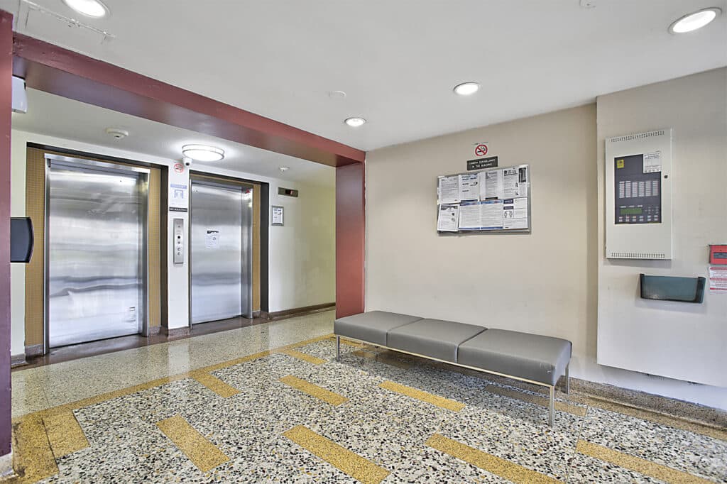 Lu Ray Apartments — 3 Bedroom - Photo 10