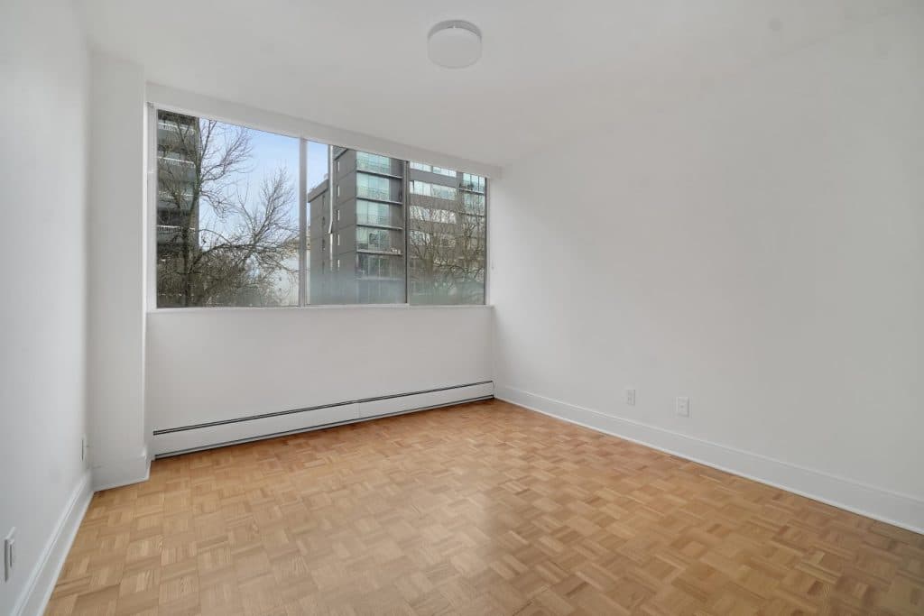 Villa Contessa — 1 Bedroom - Photo 11