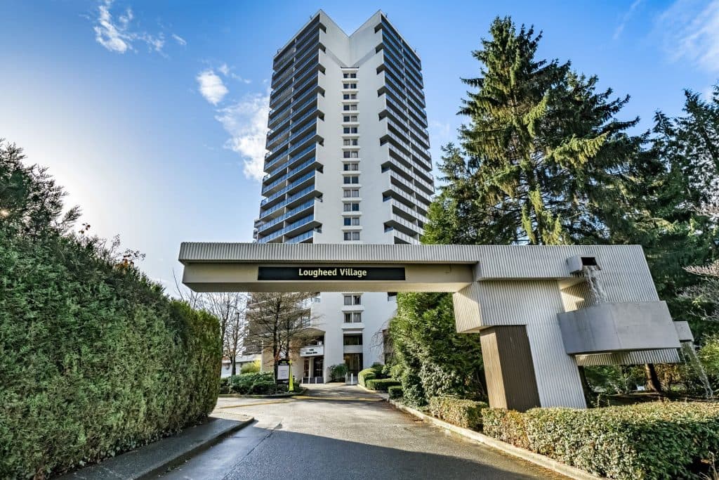 Tower East - Photo 11