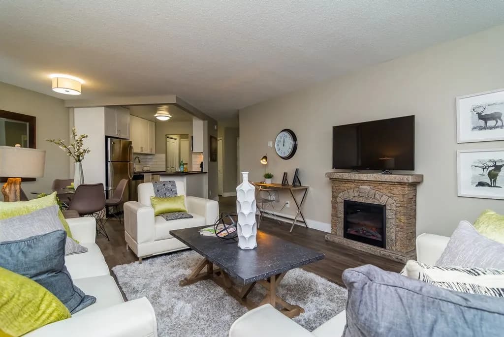 Tower West — 1 Bedroom - Photo 8