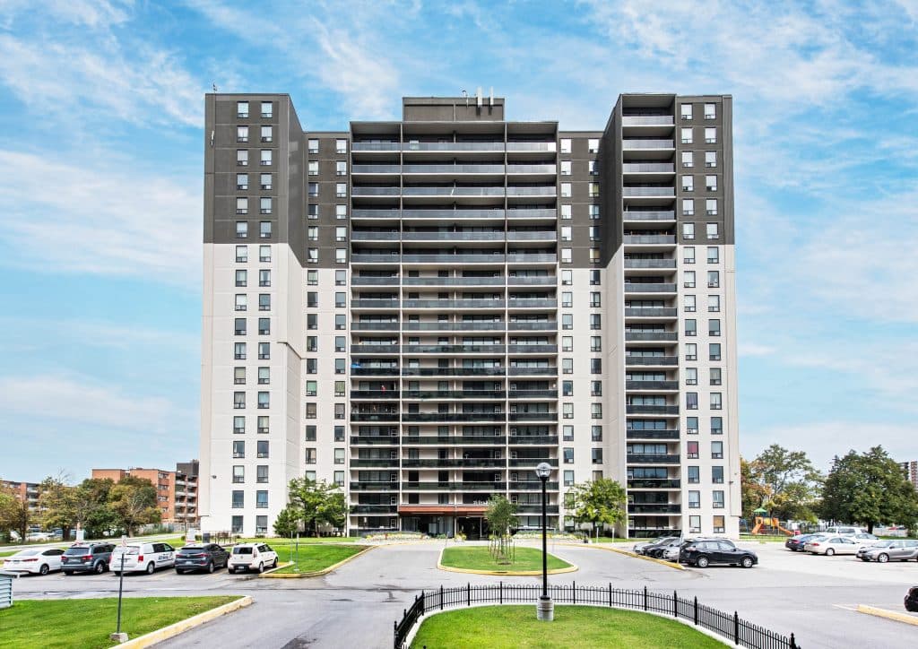 Diplomat Apartments - Photo 15